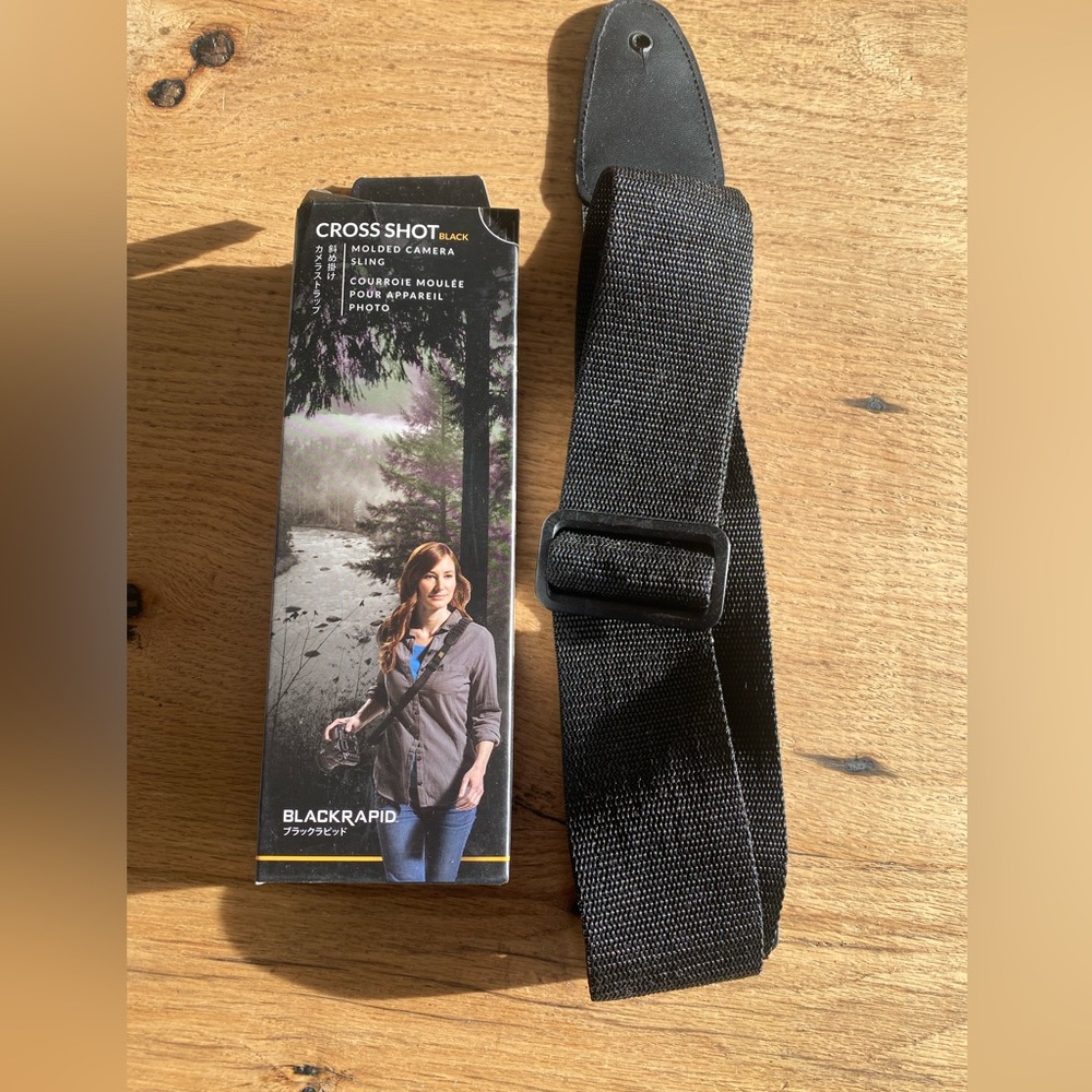 Cross Shot Molded‎ Camera Sling Black Preloved